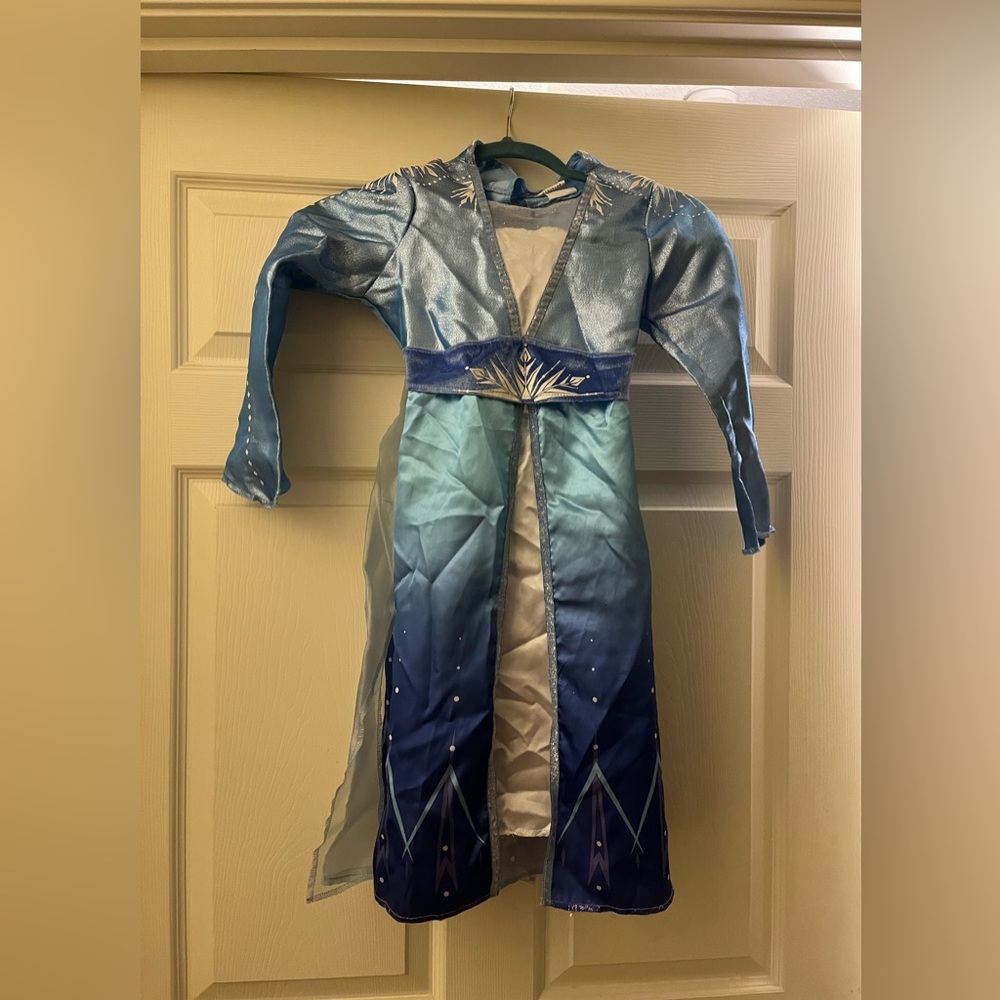 Elsa costume